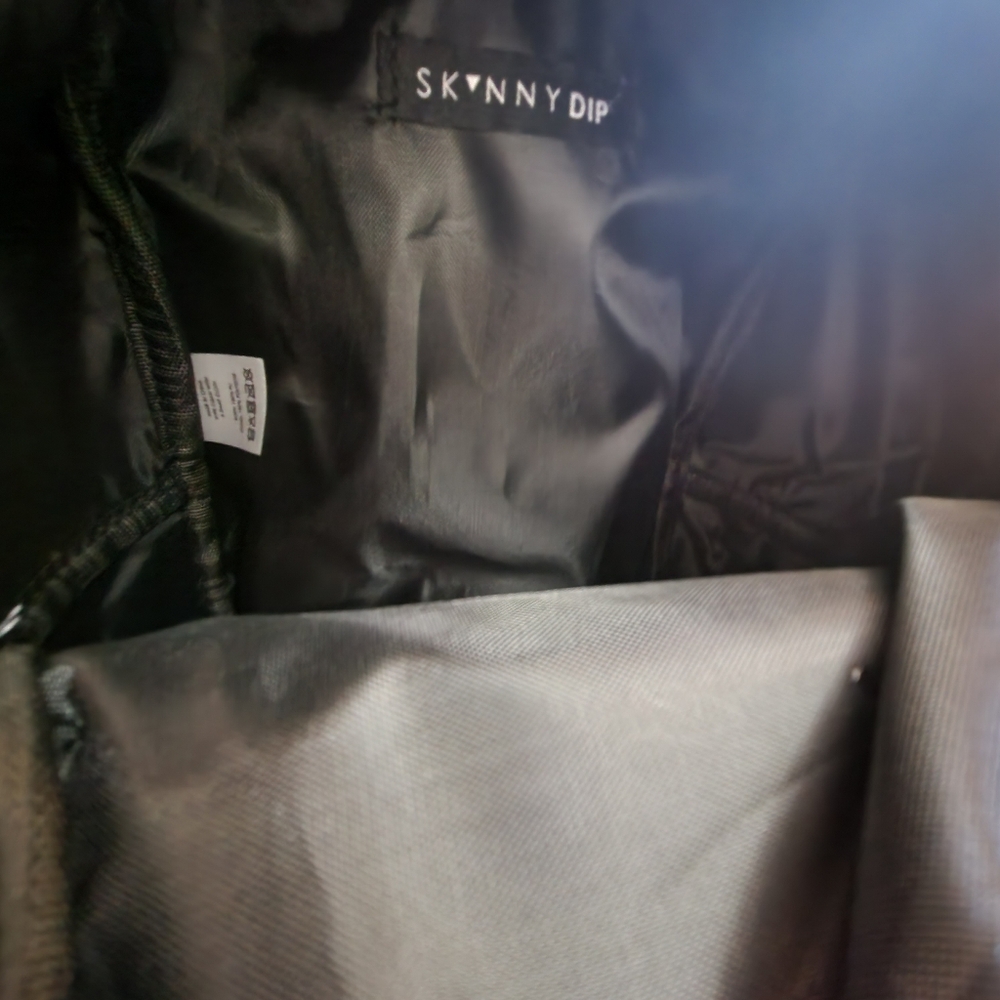 Skinny Dip Black 'Legend' Graphic Mini Backpack - Casual Women’s Bag - Picture 4 of 9